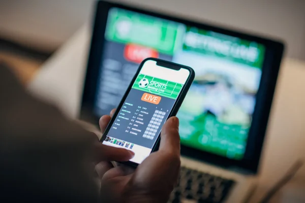 Top 3 Application Paris Sportif 100€ Offert en 2025 : Notre Classement Exclusif